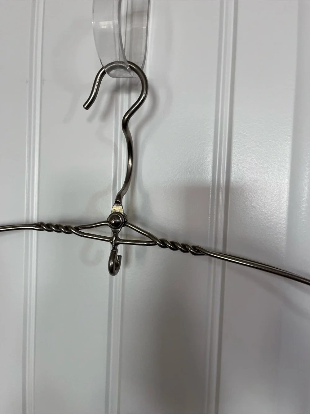Antique Heavy Duty Twisted Metal Clothes Hanger with Shoulder Hangers and Hook